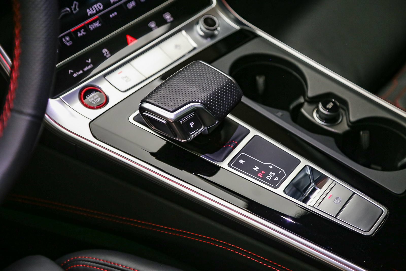 Certified 2021 Audi RS 6 w/ Executive Package AWD/4WD image 31