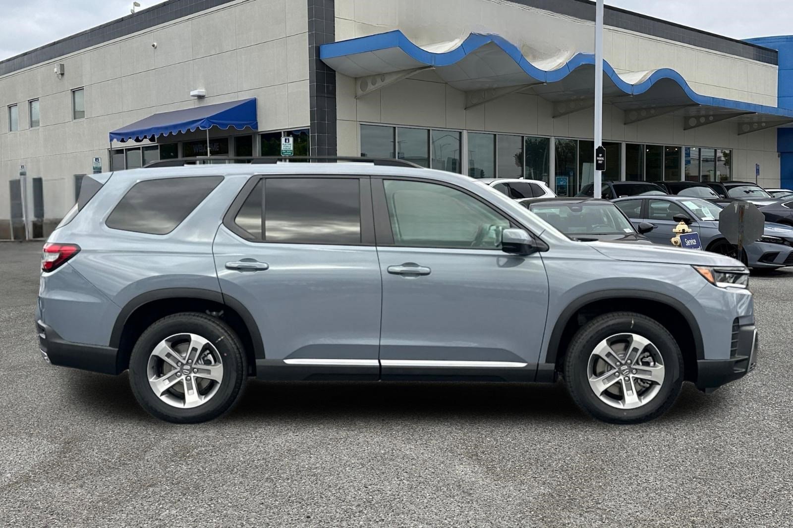 New 2026 Honda Pilot EX-L image 7