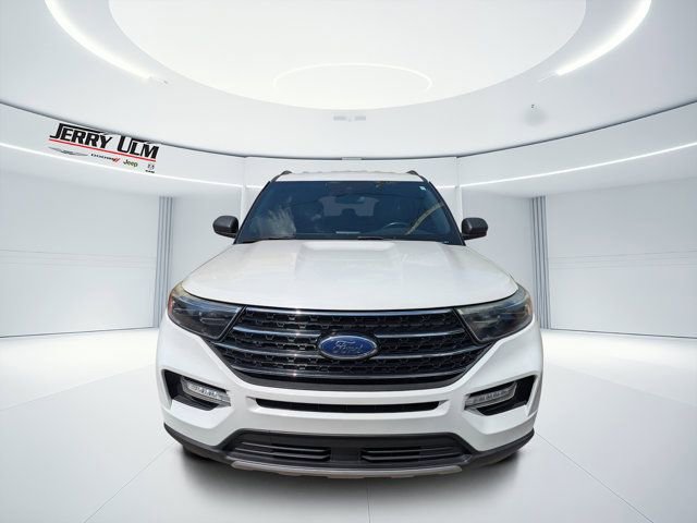 Used 2020 Ford Explorer XLT w/ Equipment Group 202A RWD image 7