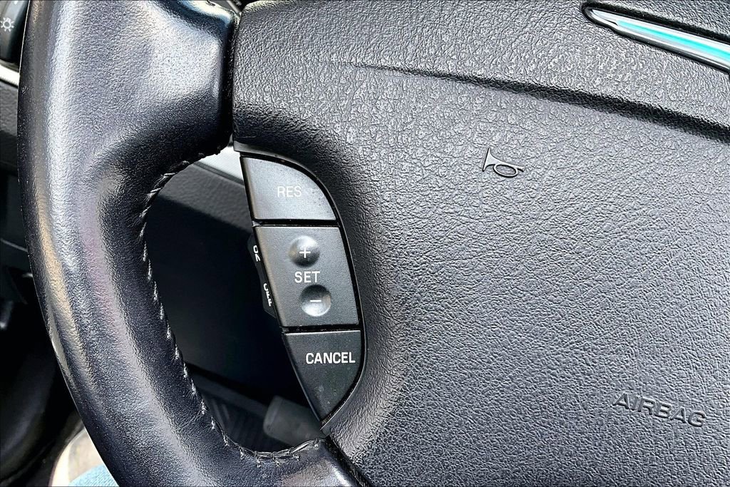 Used 2005 Ford Thunderbird 50th Anniversary image 10