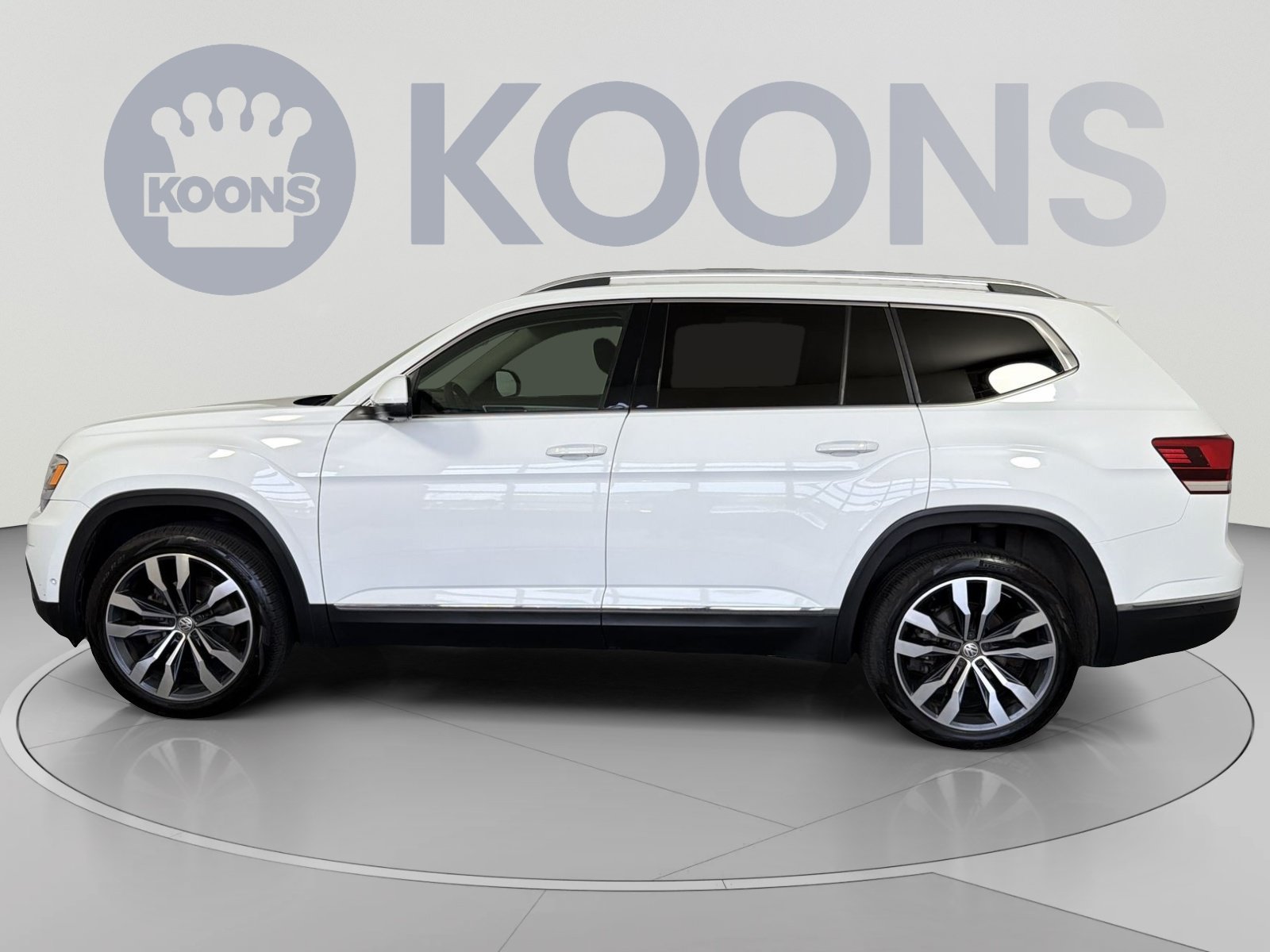 Used 2019 Volkswagen Atlas SEL Premium AWD/4WD image 2