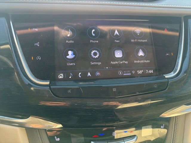 Used 2021 Cadillac XT6 Premium Luxury image 13