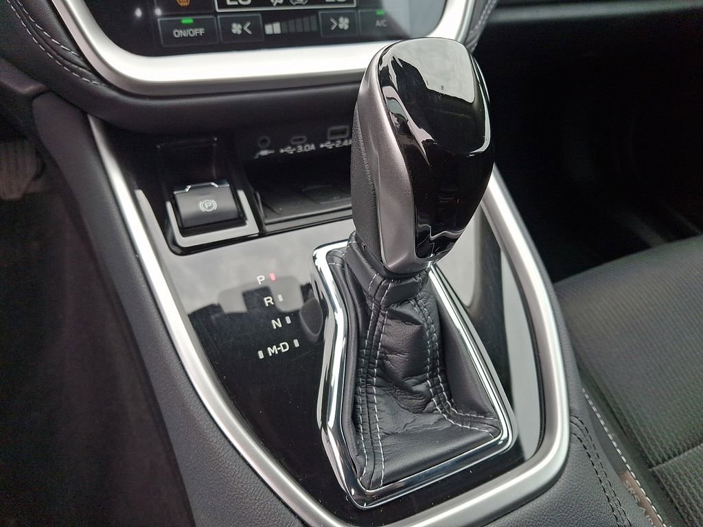 Used 2023 Subaru Legacy Premium image 14