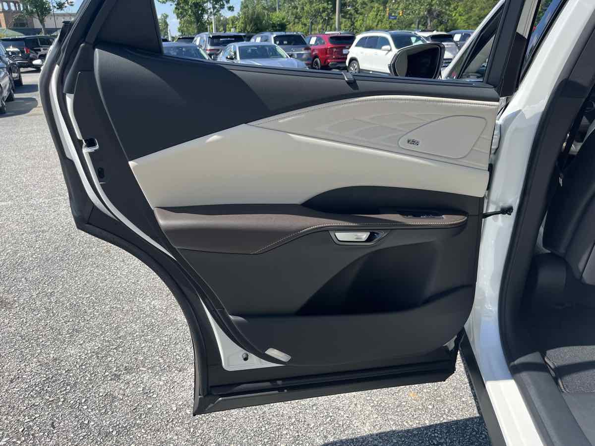 Used 2024 Lexus RX 350 AWD w/ Convenience Package image 34