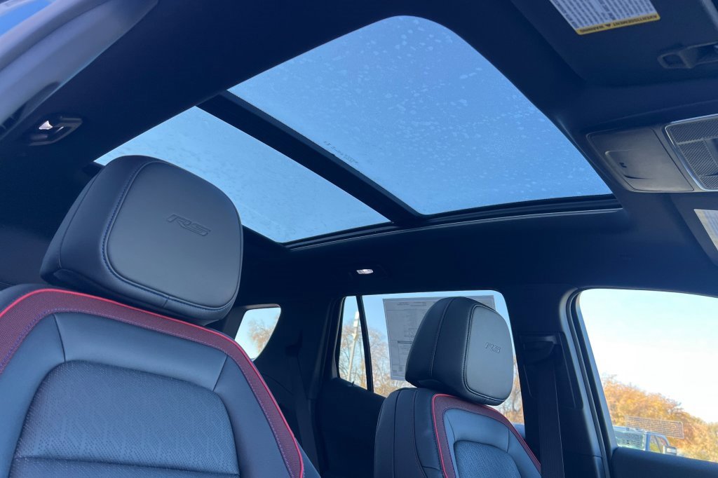 New 2026 Chevrolet Equinox RS image 14