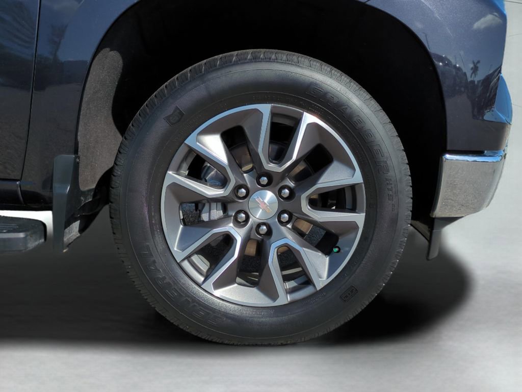 Used 2022 Chevrolet Silverado 1500 LT w/ Protection Package image 10