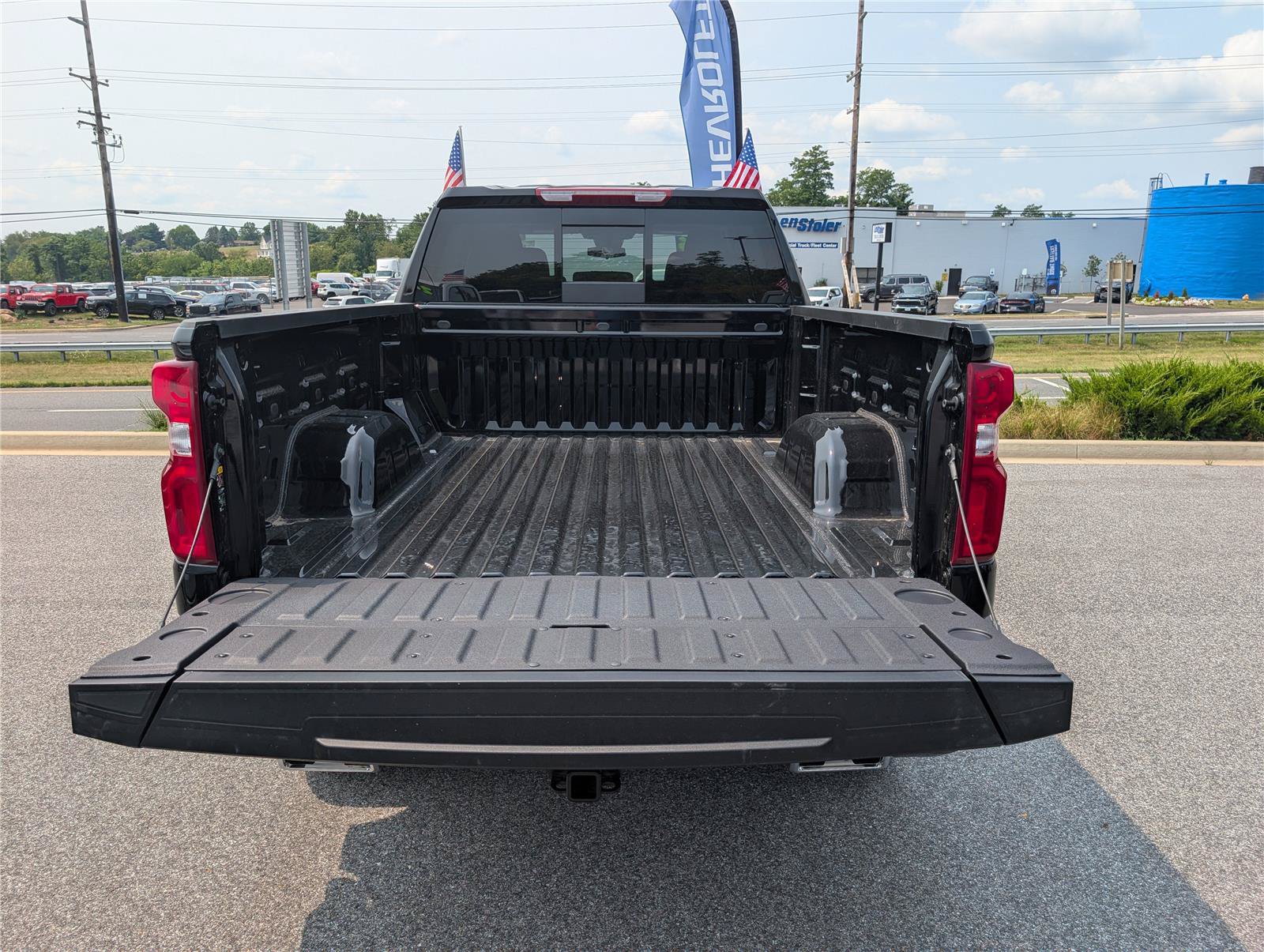 New 2026 Chevrolet Silverado 1500 LT Trail Boss w/ Convenience Package II AWD/4WD image 9