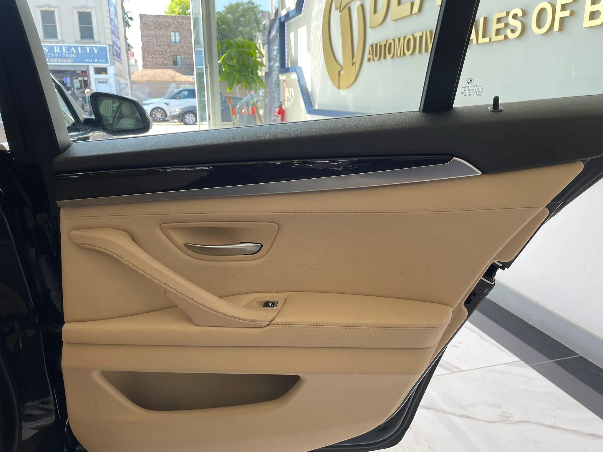 Used 2015 BMW 535i xDrive Sedan AWD/4WD image 22