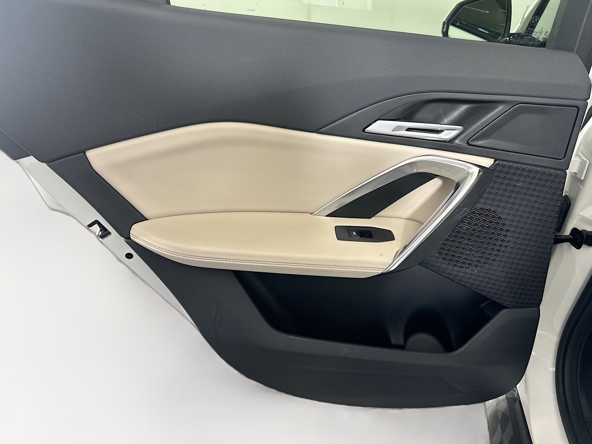 Used 2025 BMW X2 xDrive28i image 26