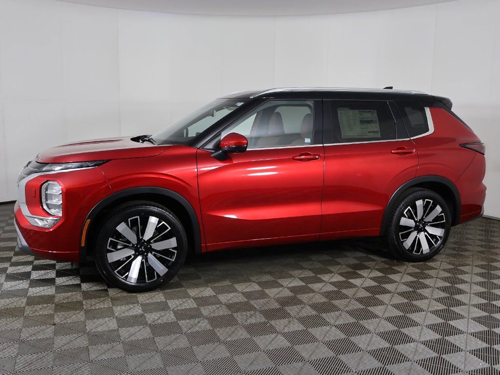 New 2025 Mitsubishi Outlander SEL image 21