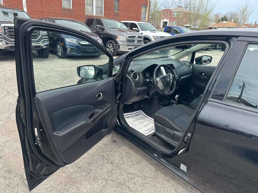 Used 2018 Nissan Versa Note SV image 9