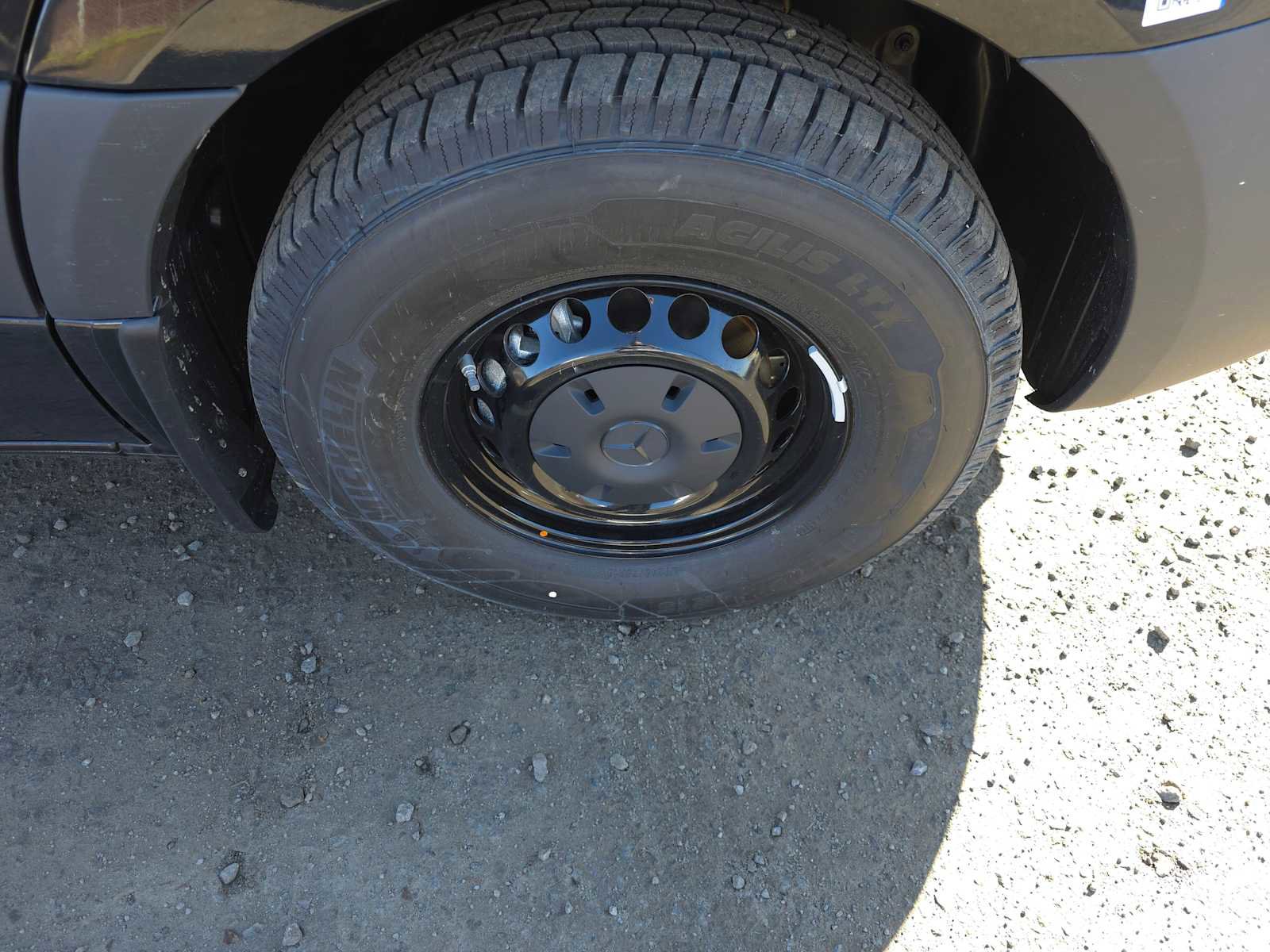 New 2025 Mercedes-Benz Sprinter 2500 image 9