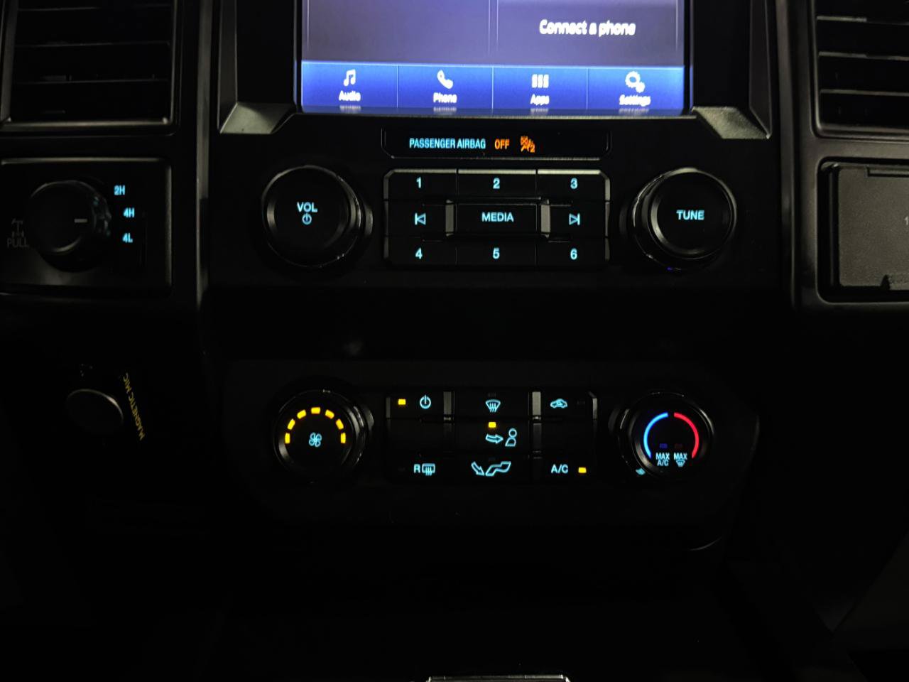 Used 2020 Ford F150 XL w/ Equipment Group 101A Mid AWD/4WD image 30