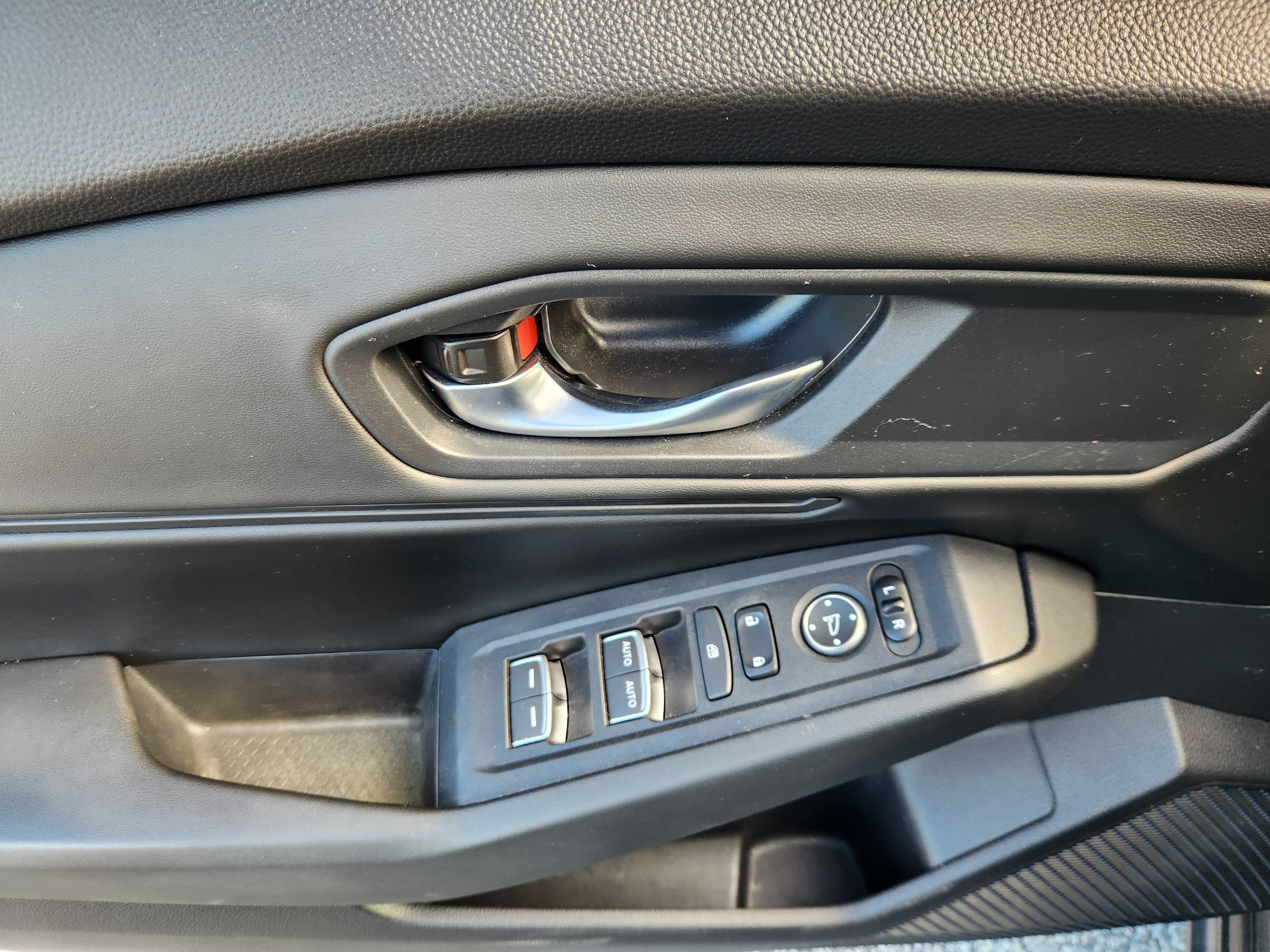 Used 2024 Honda Accord EX image 17
