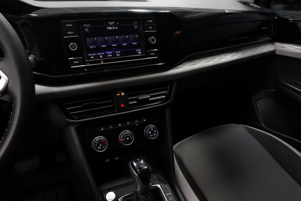 Used 2024 Volkswagen Taos S image 31