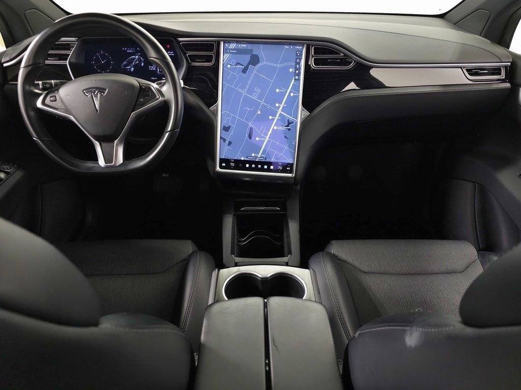 Used 2018 Tesla Model X 75D image 12