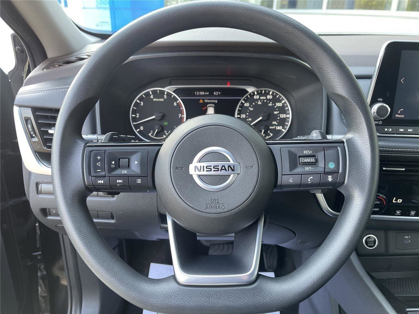 Used 2021 Nissan Rogue SV image 20