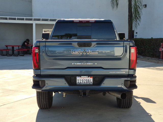 Used 2024 GMC Sierra 2500 Denali Ultimate AWD/4WD image 6