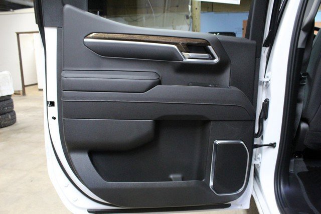 New 2026 GMC Sierra 1500 Elevation image 13