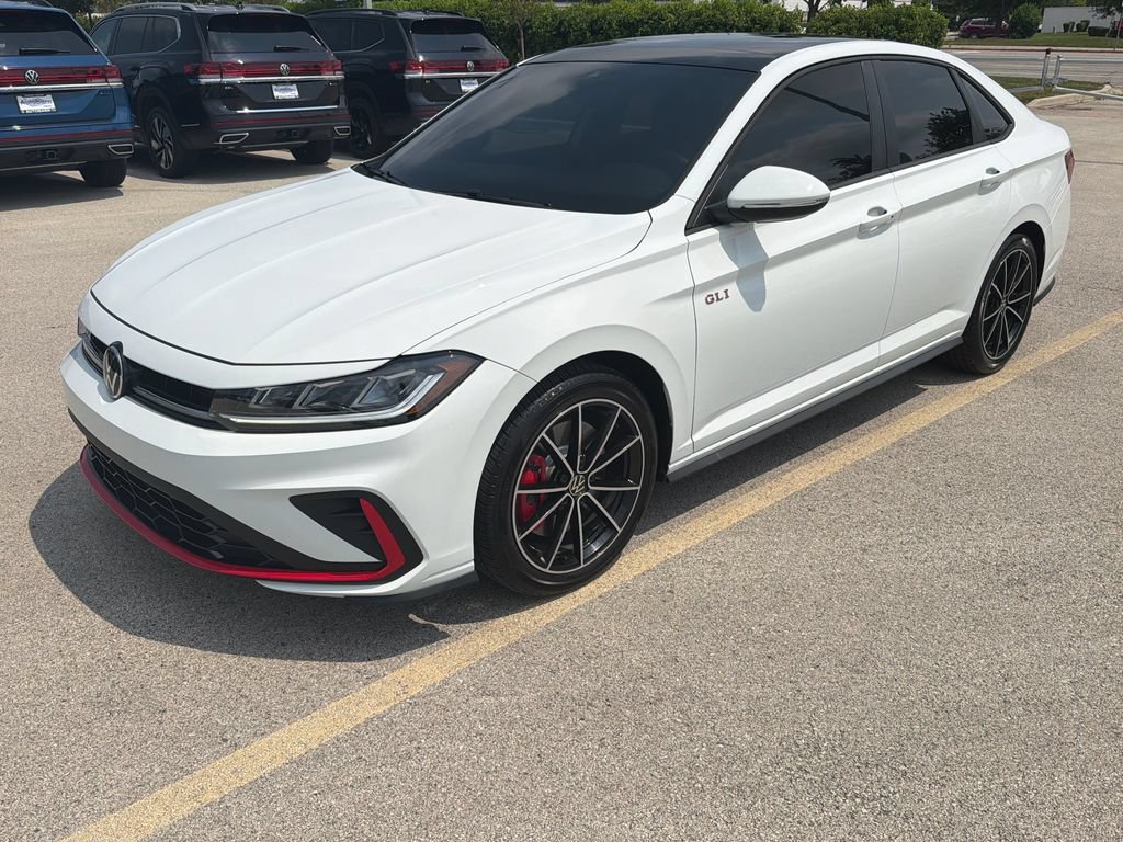 Certified 2025 Volkswagen Jetta GLI Autobahn FWD image 3