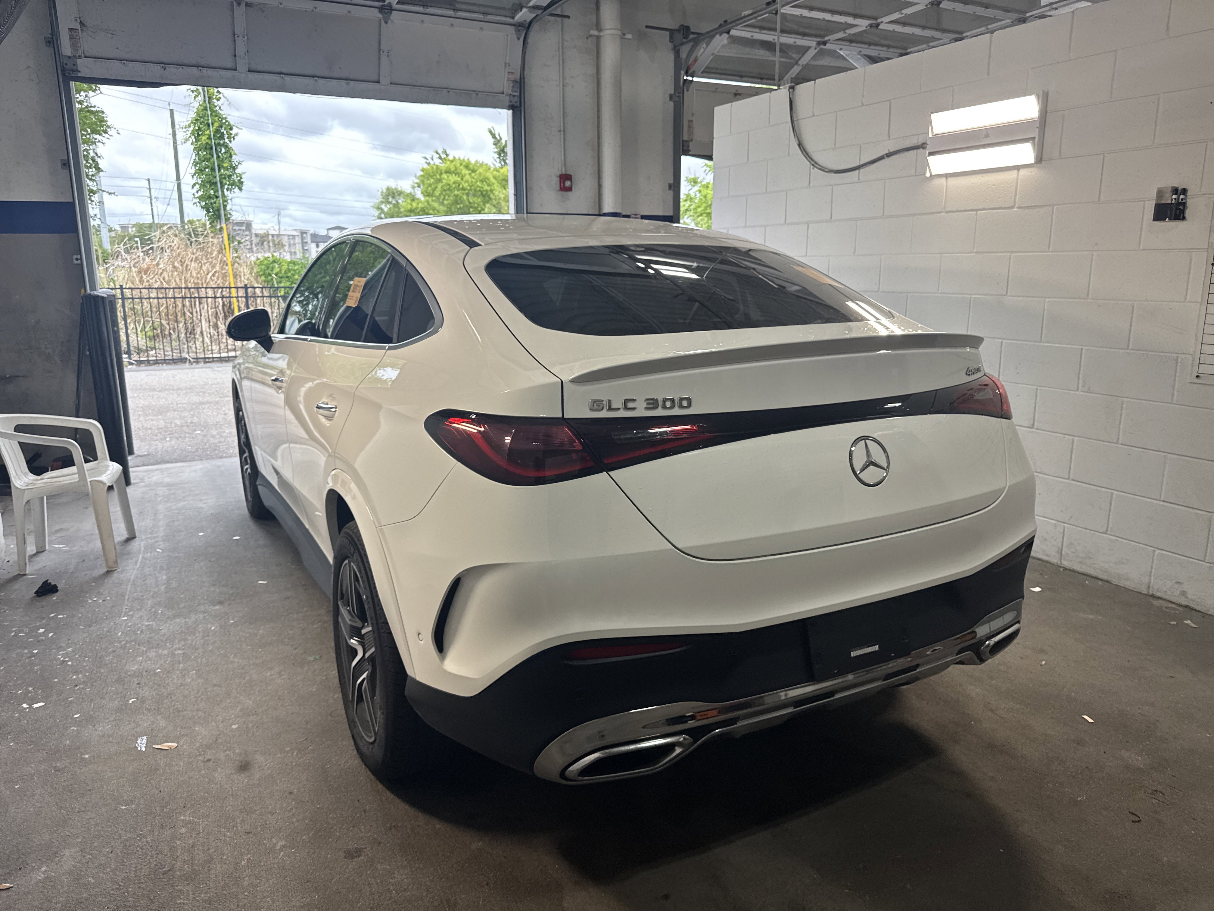 Certified 2025 Mercedes-Benz GLC 300 4MATIC image 3