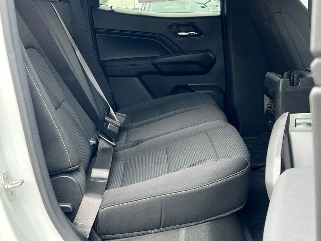 Used 2024 GMC Canyon Elevation image 10