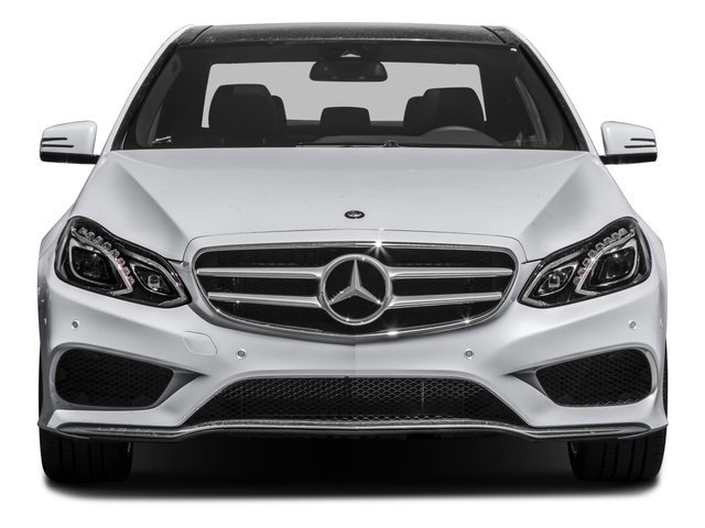 Used 2016 Mercedes-Benz E 350 4MATIC Sedan image 4