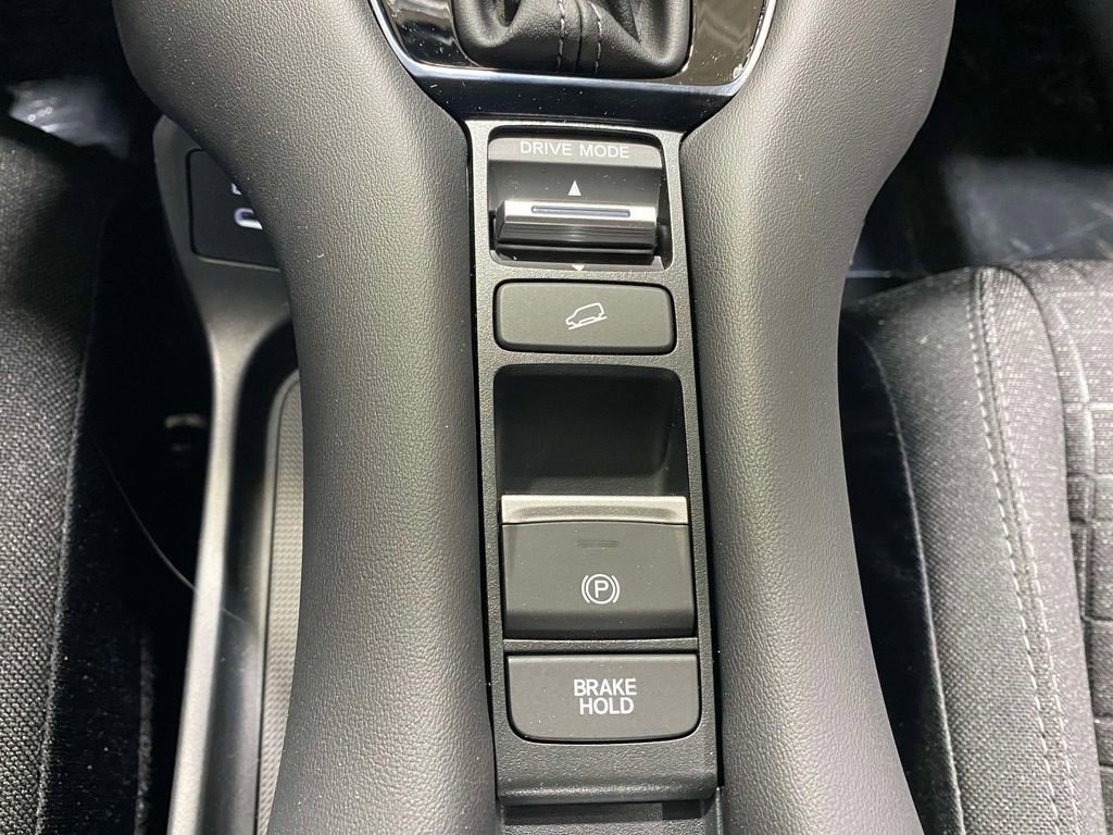 New 2026 Honda HR-V LX image 30