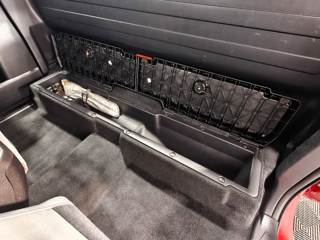 Used 2016 Toyota Tacoma SR image 27