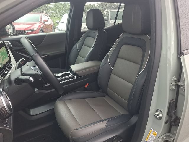 Used 2025 Chevrolet Equinox LT w/ Convenience Package II AWD/4WD image 13