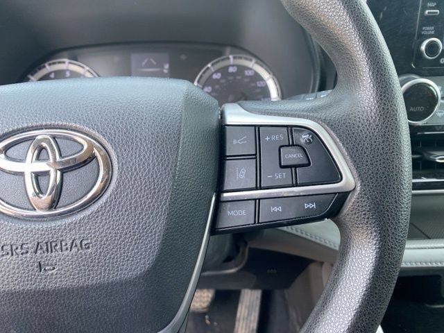 Used 2022 Toyota Highlander L AWD/4WD image 22