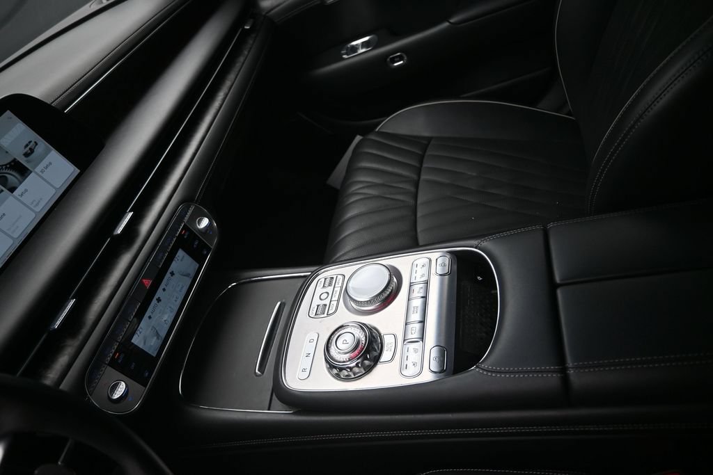 Used 2023 Genesis G90 3.5T AWD/4WD image 18