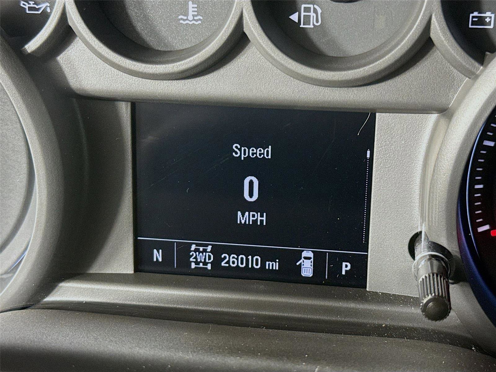 Used 2022 Chevrolet Silverado 1500 Custom image 2