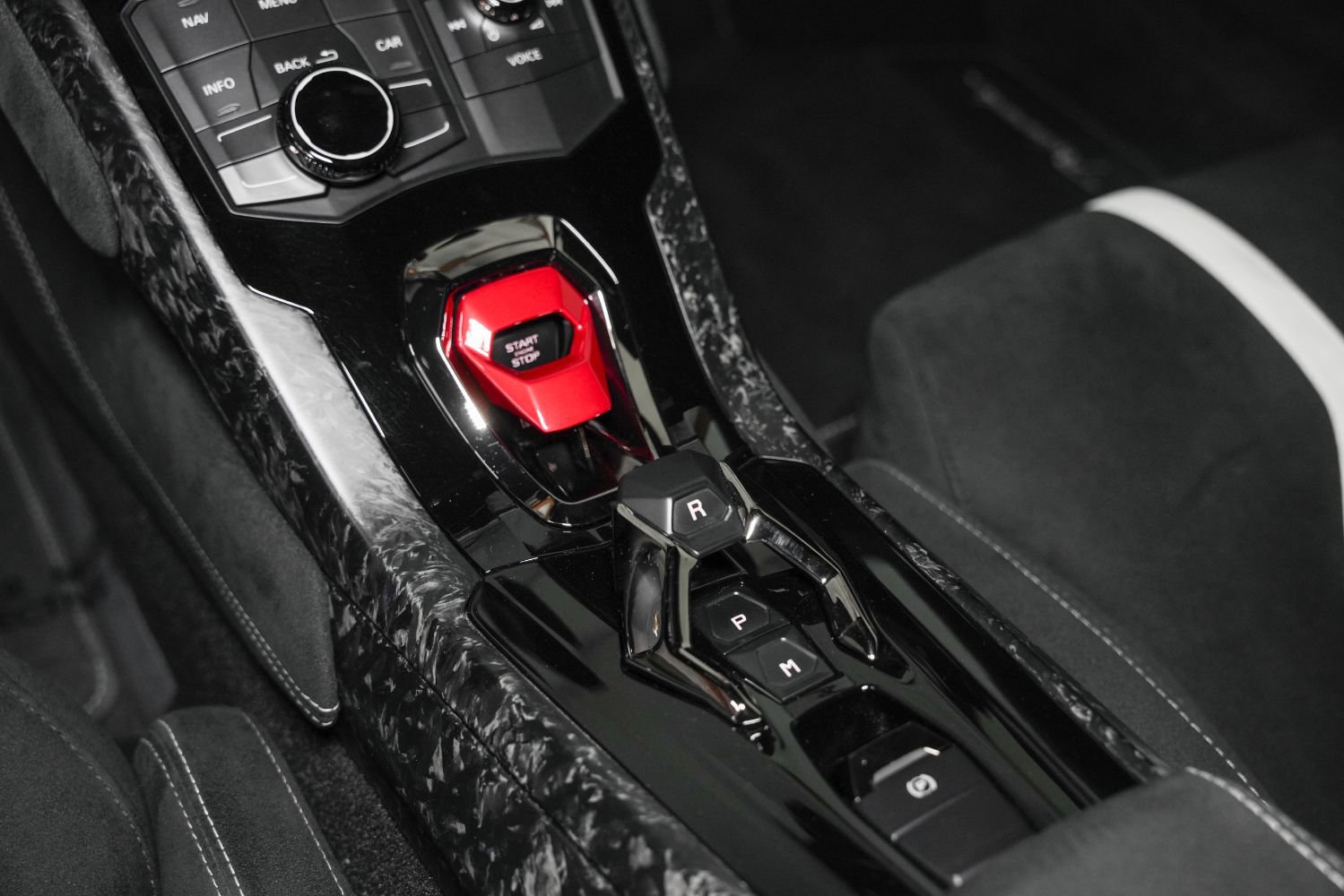 Used 2018 Lamborghini Huracan Performante image 47