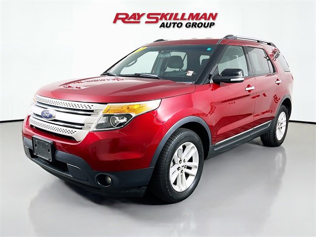 Used 2014 Ford Explorer XLT image 3