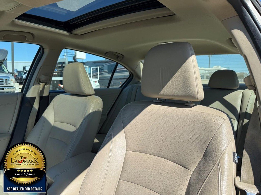 Used 2015 Honda Accord EX-L image 9