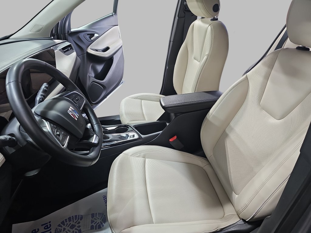 Certified 2024 Buick Encore GX Sport Touring w/ Advanced Technology Package AWD/4WD image 18