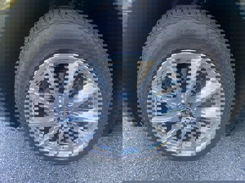 Used 2010 Jaguar XF Luxury image 44