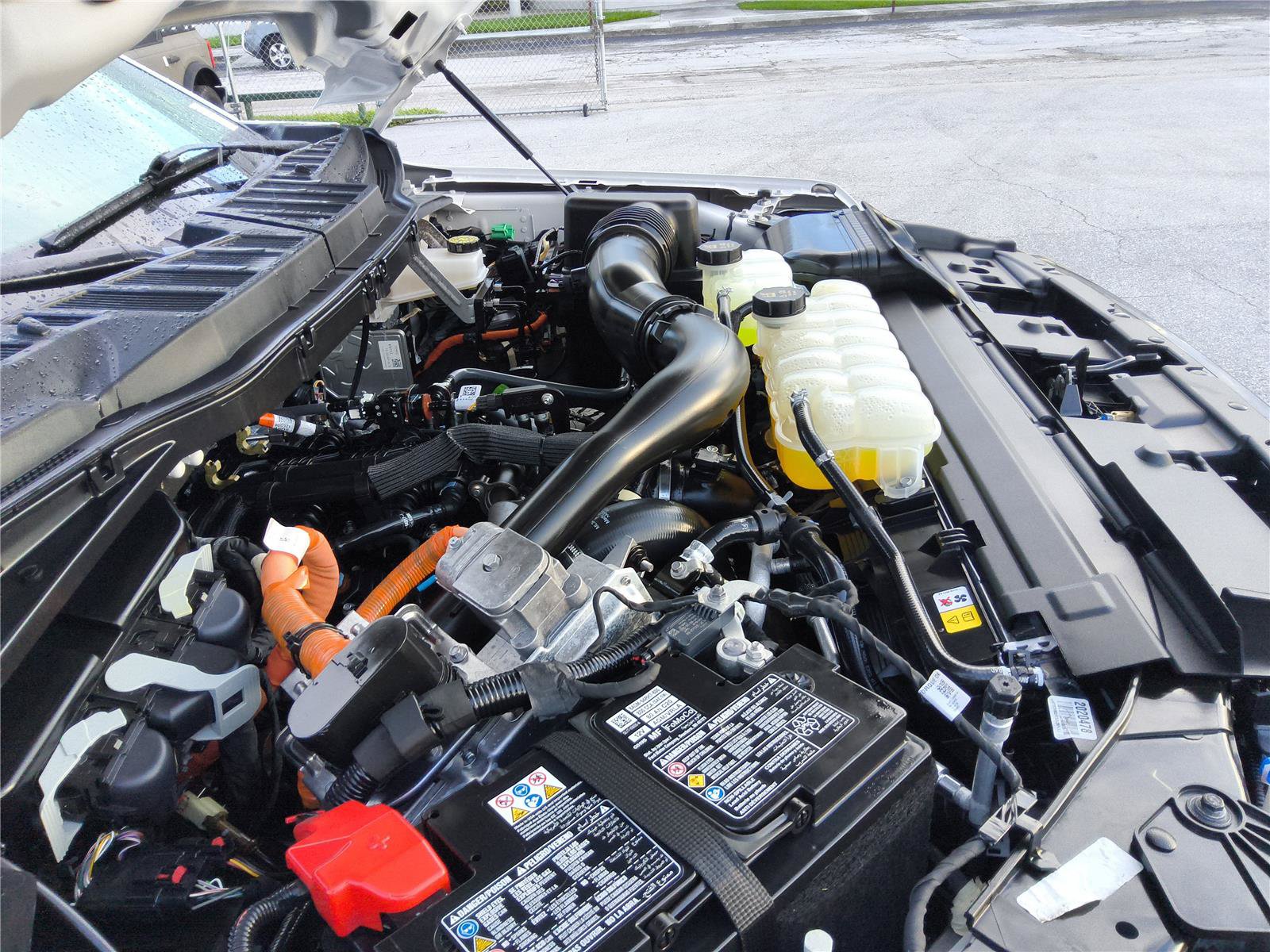 Used 2025 Ford F150 XLT w/ Equipment Group 302A MID AWD/4WD image 34
