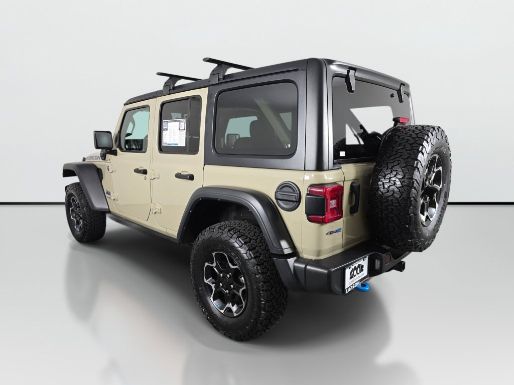 Used 2022 Jeep Wrangler Unlimited Rubicon 4xe w/ Cold Weather Group AWD/4WD image 6