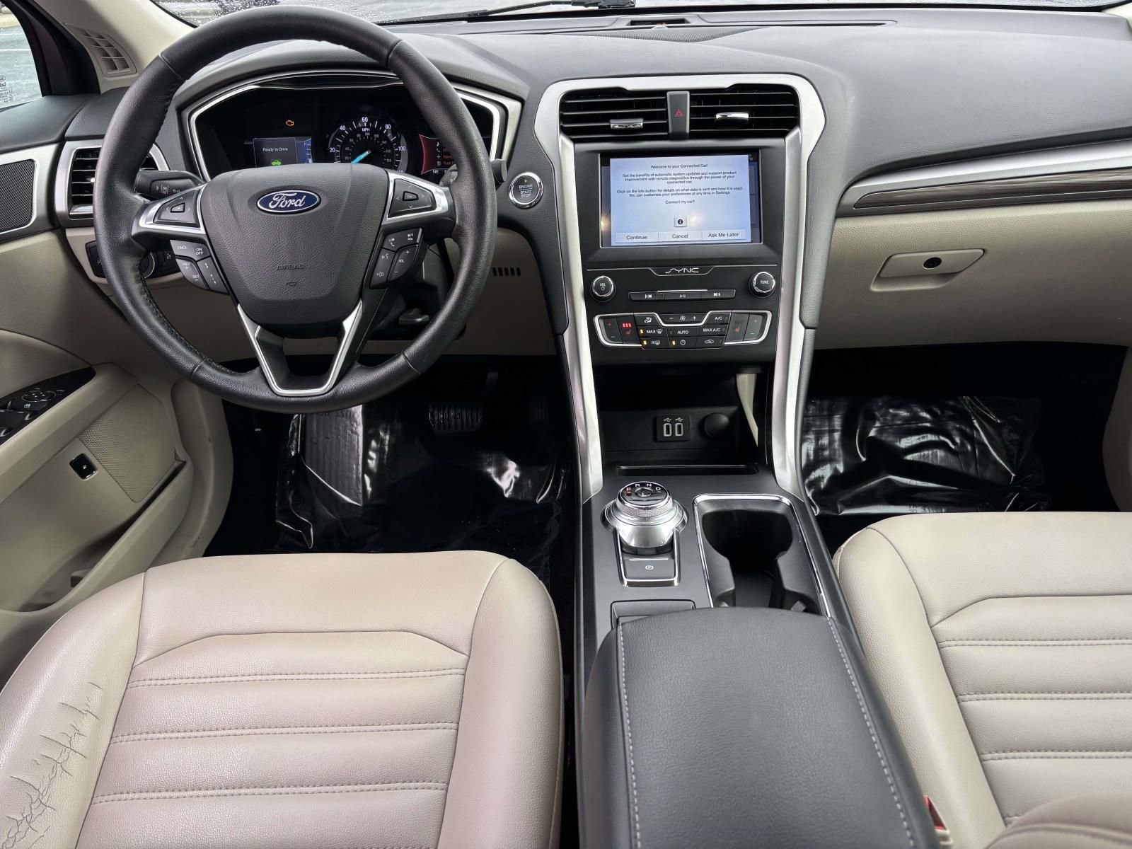 Used 2019 Ford Fusion SEL image 29