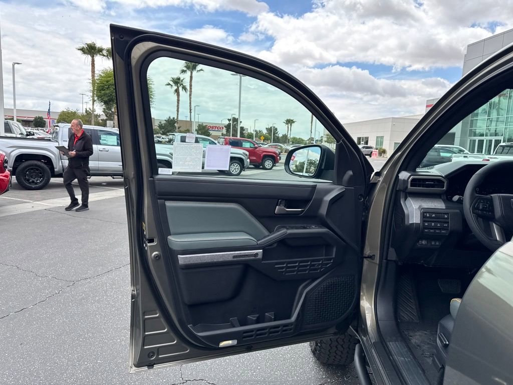 New 2026 Toyota Tacoma 4x4 Double Cab Hybrid image 6