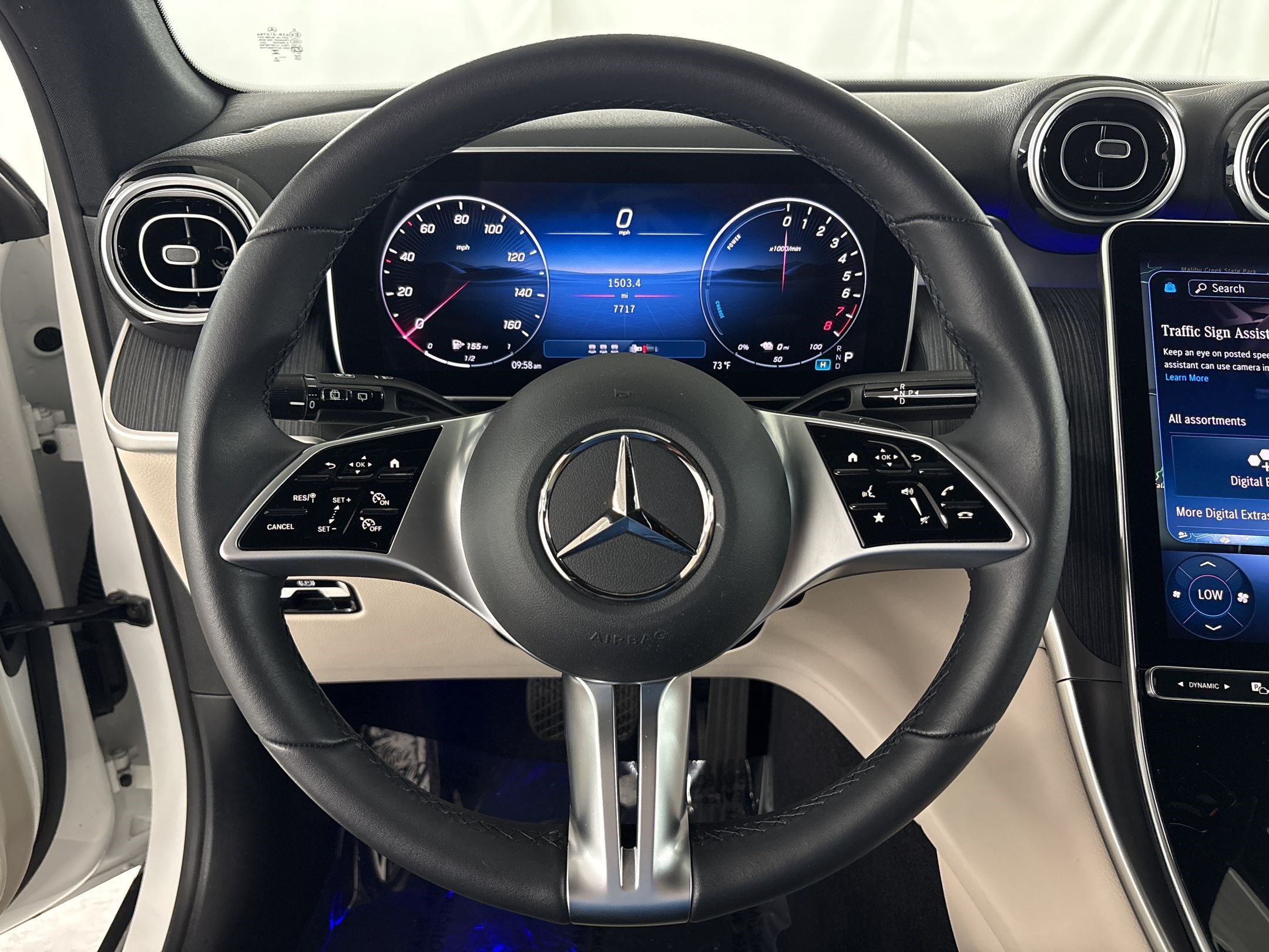 Certified 2025 Mercedes-Benz GLC 350e 4MATIC image 11