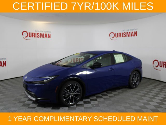 Used 2025 Toyota Prius XLE FWD image 3