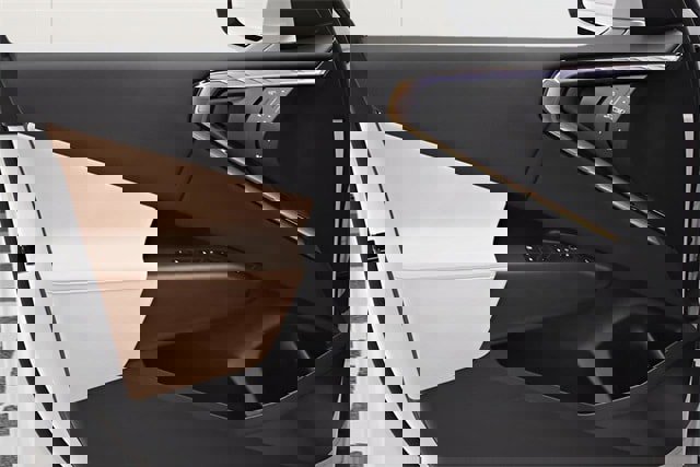 Used 2025 BMW X3 xDrive30i w/ Convenience Package image 22