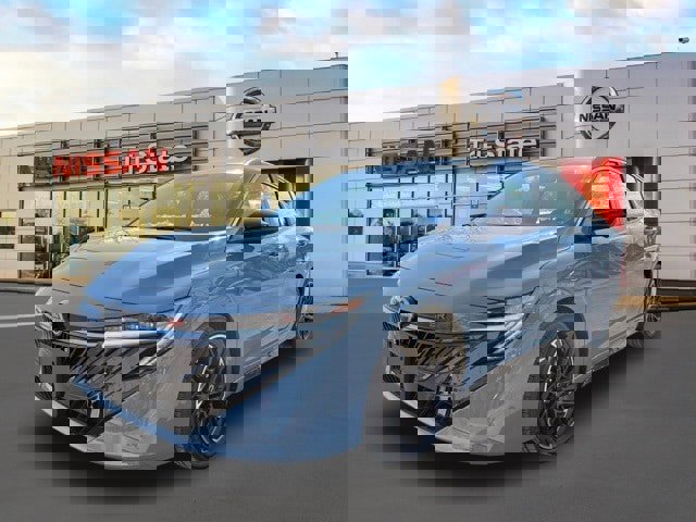 New 2026 Nissan Sentra SR image 2