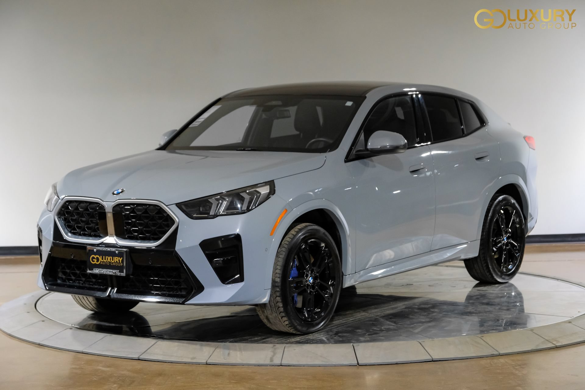 Used 2025 BMW X2 xDrive28i AWD/4WD image 8