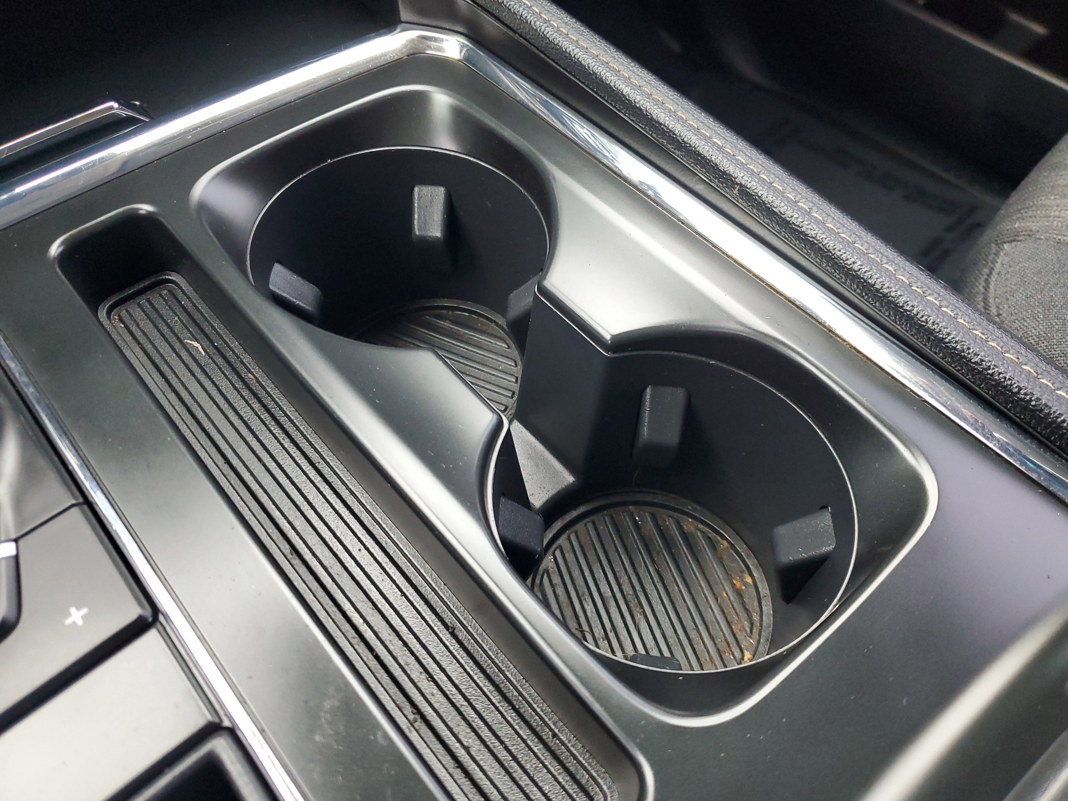 Used 2023 Ford Expedition XLT image 28