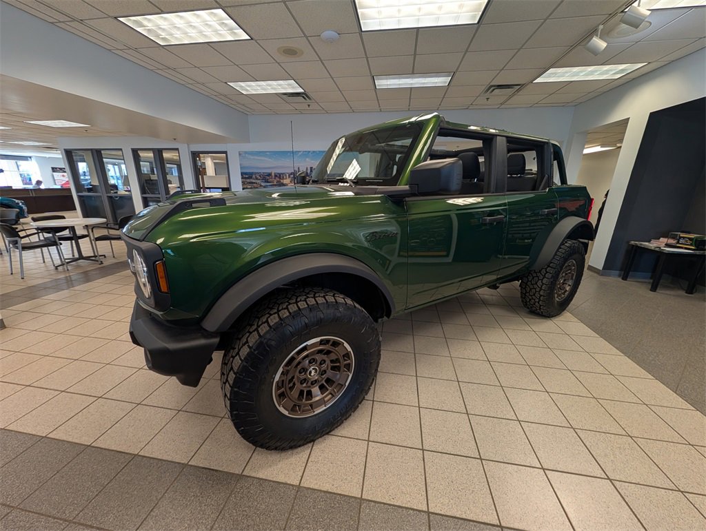 New 2025 Ford Bronco 4-Door image 8
