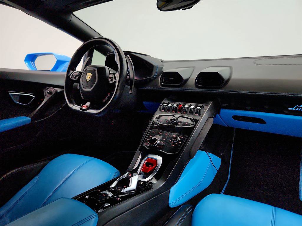 Used 2017 Lamborghini Huracan LP 610-4 image 21